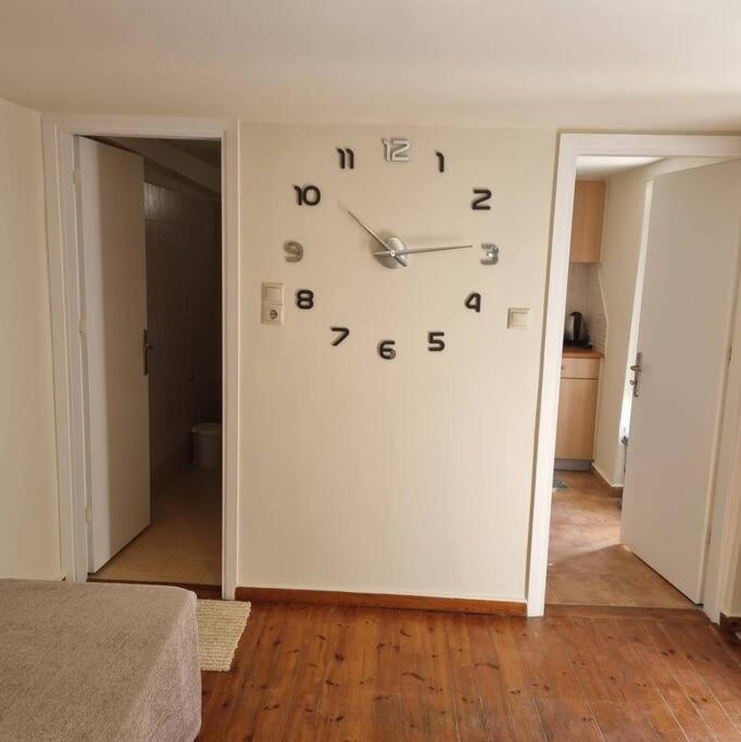 Evi'S Touch 1 Apartment Poros Town Bagian luar foto