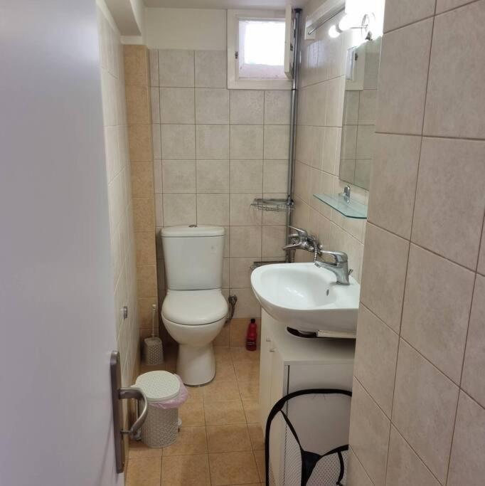 Evi'S Touch 1 Apartment Poros Town Bagian luar foto